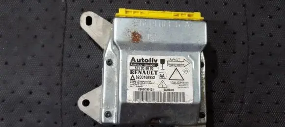 Renault Laguna II Airbag control unit/module 8200138952 601958800