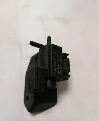 Audi A4 S4 B5 8D Turbo solenoid valve 037906283A 99T257 72240200