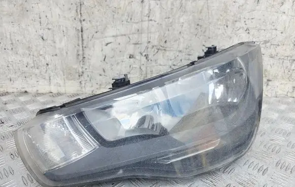 Audi A1 Headlight/headlamp 8X0941003A 70001L 70001
