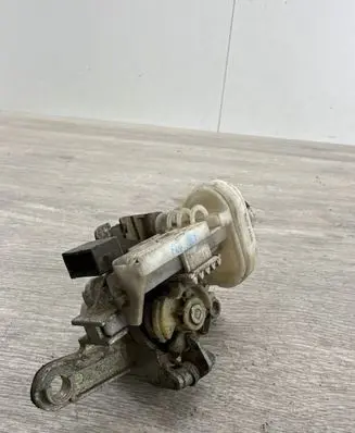 Audi A4 S4 B5 8D Rear door lock 8d0862055
