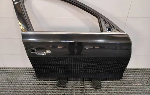 Audi A8 S8 D4 4H Front door