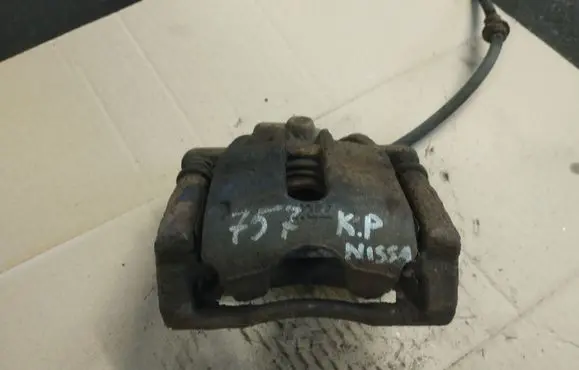 Nissan Note (E11) Front brake caliper