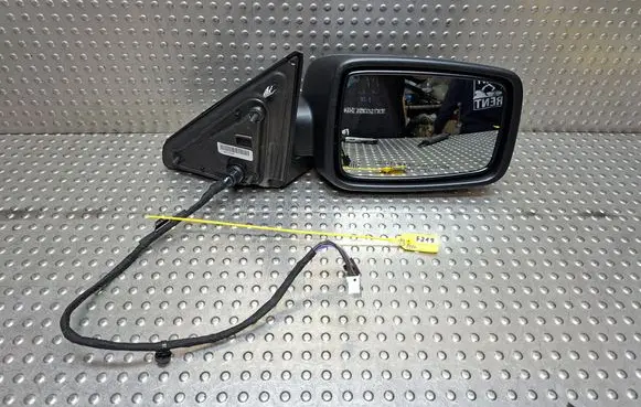 Dodge RAM 1500 DS Front door electric wing mirror 5RR78TZZAH