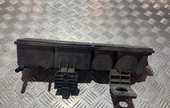 Citroen C4 III e-C4 Active carbon filter fuel vapour canister 9829656180