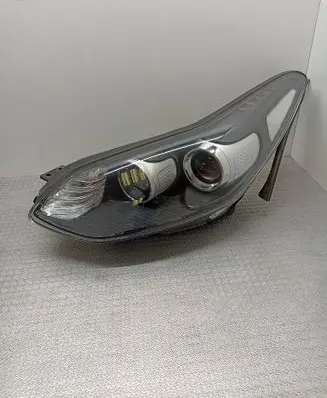 KIA Sportage Headlight/headlamp 92101F1010 180720180040 F192101200