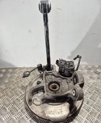 Volvo XC90 Rear wheel hub 32217286 31658319 31687554