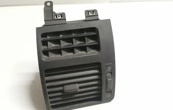 Volkswagen Touran I Dashboard side air vent grill/cover trim 1T0819703A