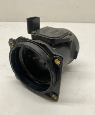 Audi A6 S6 C5 4B Mass air flow meter 078133471E AFH7008D