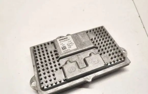 Volvo XC90 Headlight ballast module Xenon 31446806 90089673 H07S0005