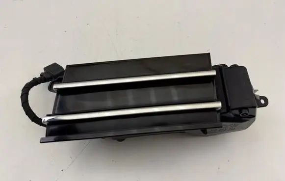 Volkswagen Arteon Electric car charge socket cover 3G8853396