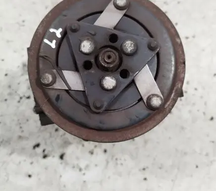 Mazda 3 II Air conditioning (A/C) compressor (pump) BBR461450