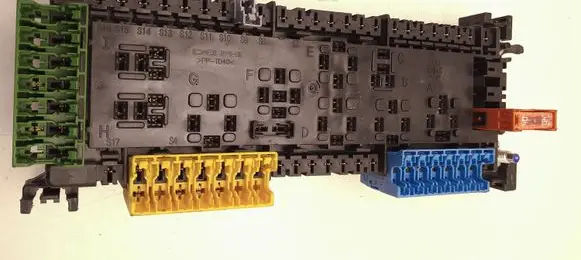 Mercedes-Benz GLE (W166 - C292) Fuse box set A1669061202