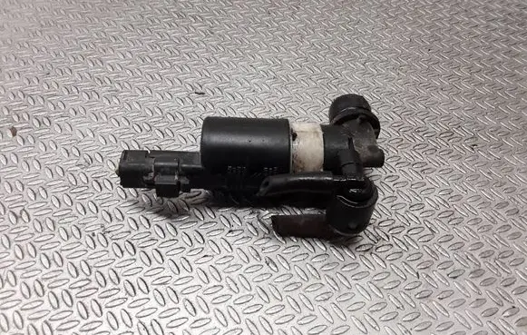 Citroen C4 I Picasso Windscreen/windshield washer pump 8200031805