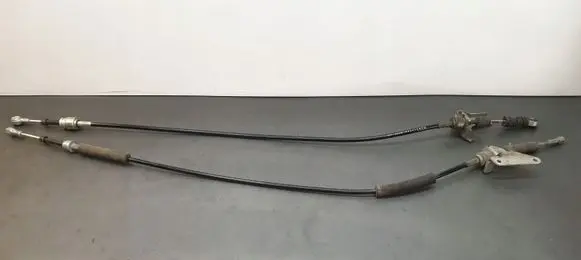 Lancia Delta Gear shift cable linkage 55213297