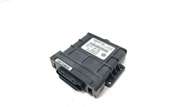 Volkswagen Touareg I Gearbox control unit/module 09D927750BP H29S0560 UNBA003197