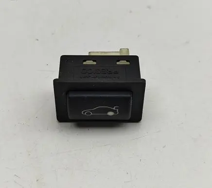 BMW 5 F10 F11 Tailgate/boot open switch button 9200316