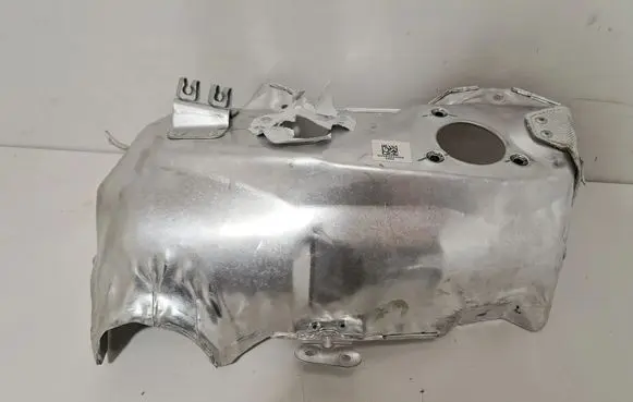 BMW X2 U10 Exhaust heat shield 5B3A040 9894946