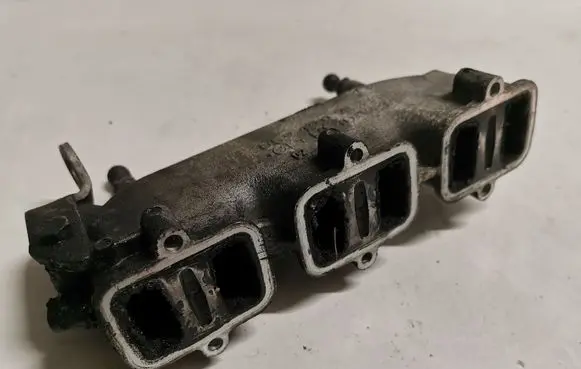 Audi A4 S4 B6 8E 8H Intake manifold 059129713Q