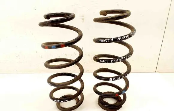 Toyota Auris E180 Set of springs and shock absorbers (Front and rear) 