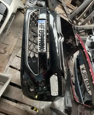 Citroen C4 II Picasso Front bumper AV070