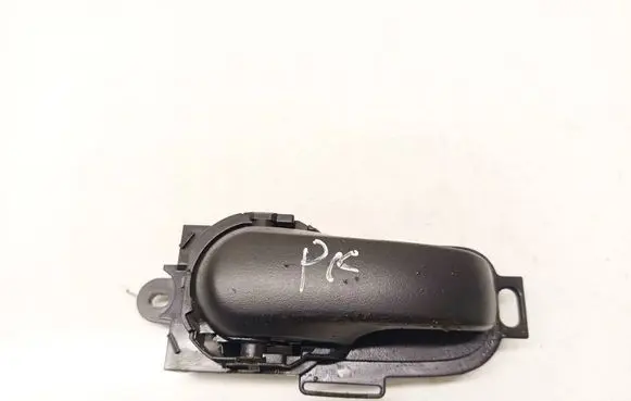 Nissan e-NV200 Front door interior handle 