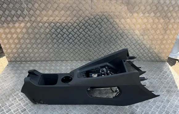 Polestar 2 Center console 31694191