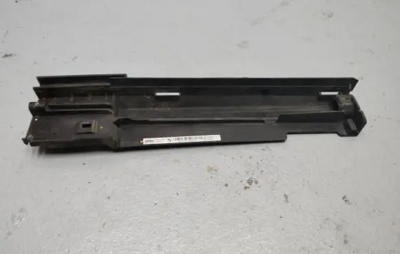 BMW 3 F30 F35 F31 Radiator support slam panel bracket 7600537 152733