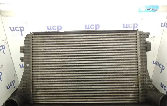 Volkswagen Touran I Intercooler radiator D134