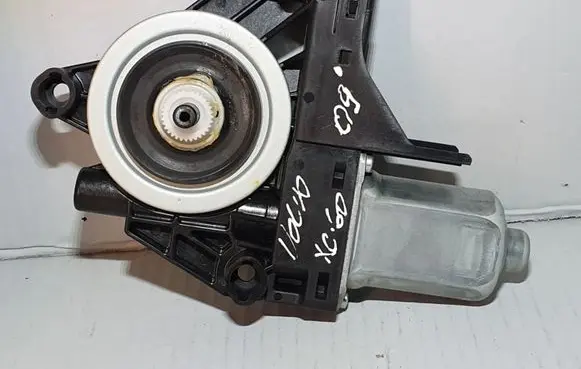 Volvo XC60 Front door window regulator motor WR12719 966265101 090407