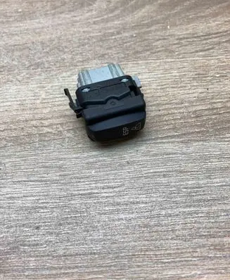 Renault Laguna I Central locking switch button 2648803