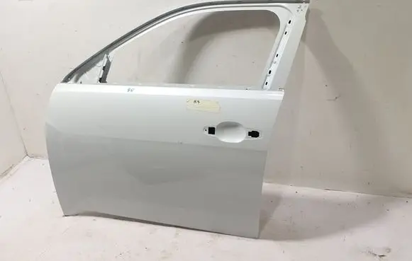 Renault 5 E-Tech Front door 801135796R