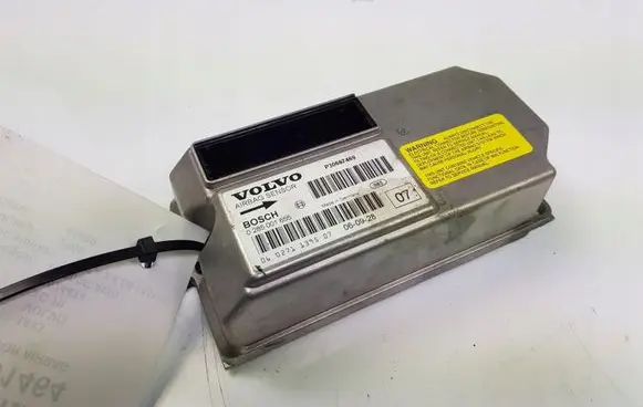 Volvo XC70 Airbag control unit/module 30667469