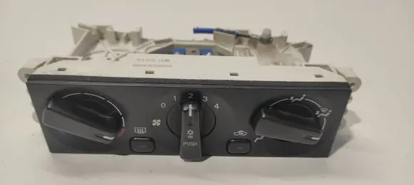 Mitsubishi Space Star Climate control unit MR262492 010314