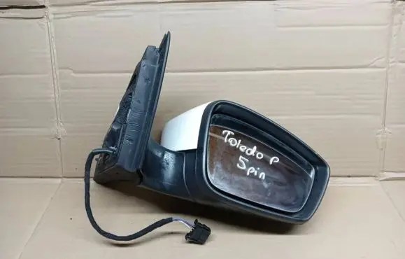 Seat Toledo IV (NH) Front door electric wing mirror 06000