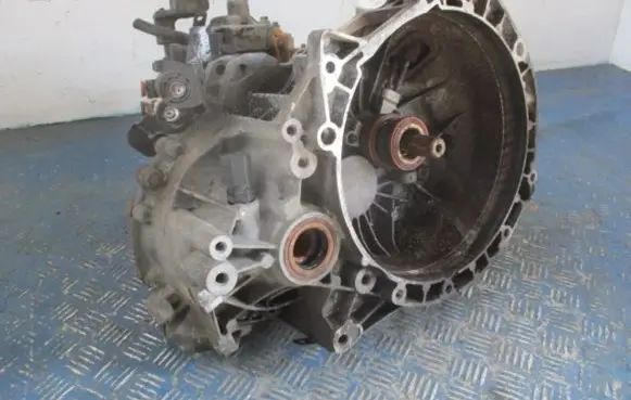 Ford Cougar Manual 6 speed gearbox XS8R-7002-AA