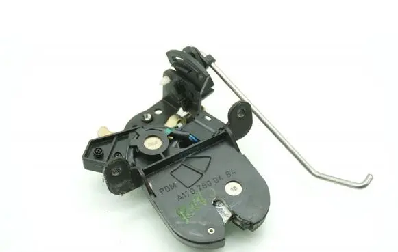 Tailgate/trunk/boot lock/catch/latch