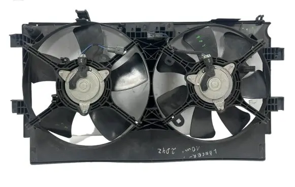 Mitsubishi Lancer X Radiator cooling fan shroud 100402