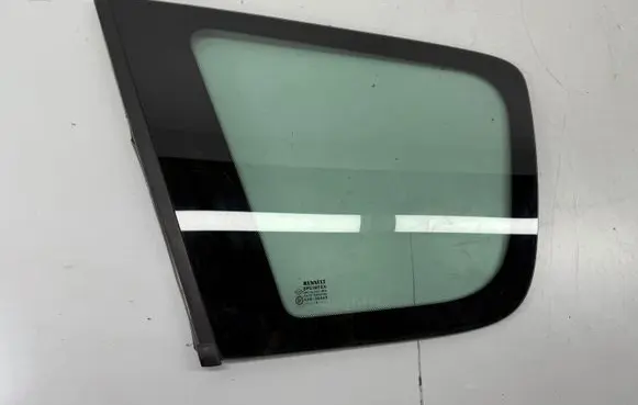 Renault Scenic II - Grand scenic II Rear side window 43R00048