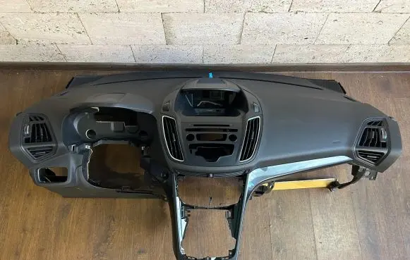 Ford C-MAX II Dashboard