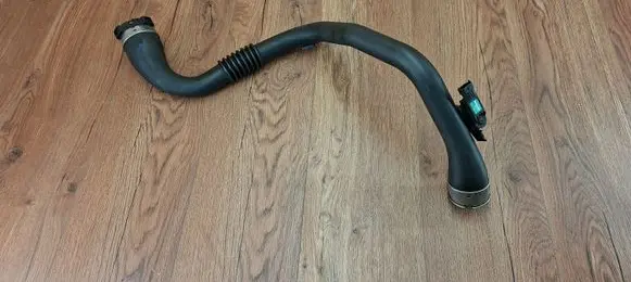 Renault Laguna III Intercooler hose/pipe 8200837118 144606143R