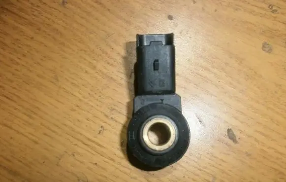 Detonation knock sensor
