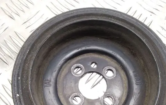 Crankshaft pulley