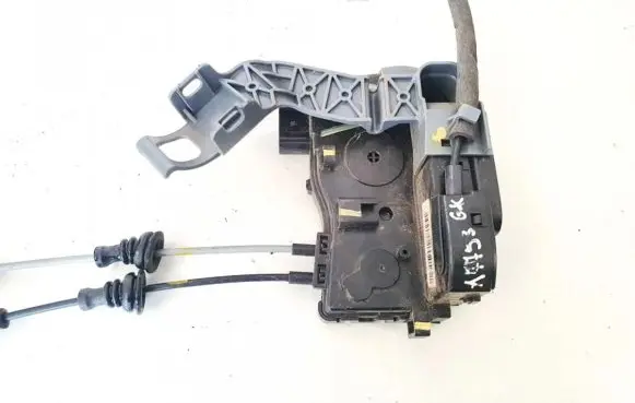 Hyundai Sonata Rear door lock 814103s000 81410-3s000