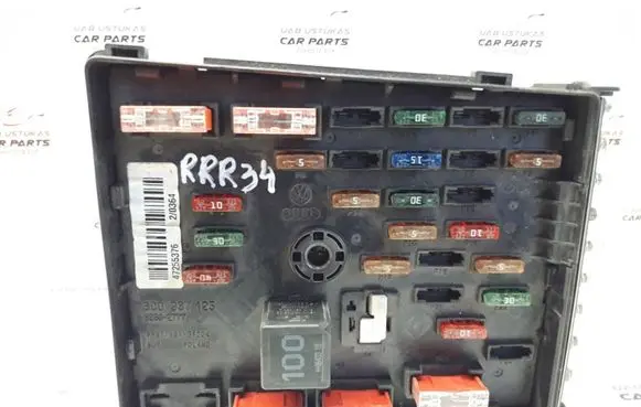 Volkswagen PASSAT B6 Fuse module 3C0937125 63592777