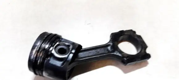 Fiat Bravo - Brava Piston with connecting rod