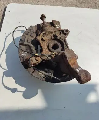 Volvo XC90 Front wheel hub 0863077 RH4 P30714277