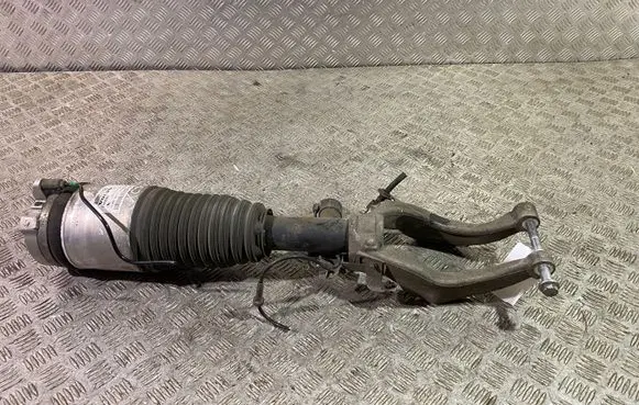 Volvo XC90 Front air suspension shock absorber 31658904