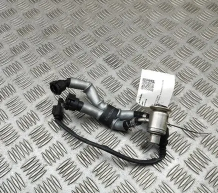 BMW X5 G05 AdBlue injector 9887955 A3C0564360000