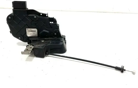 Ford S-MAX Front door lock 8M2AR21813CA A048317