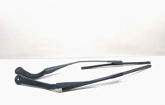 BMW 3 E90 E91 Front wiper blade arm 
